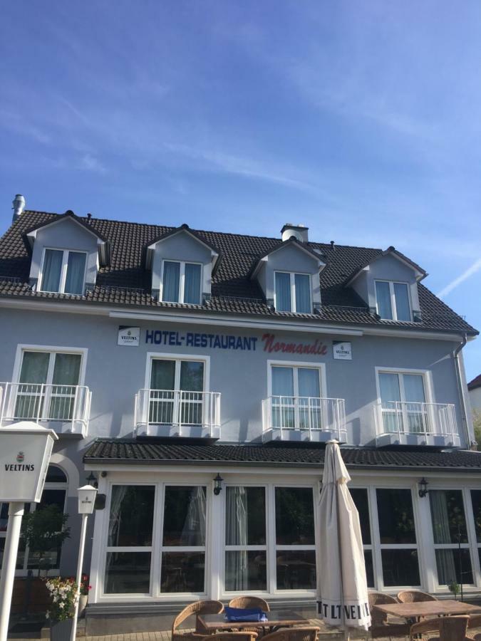 Hotel Restaurant Normandie Schildow Eksteriør billede