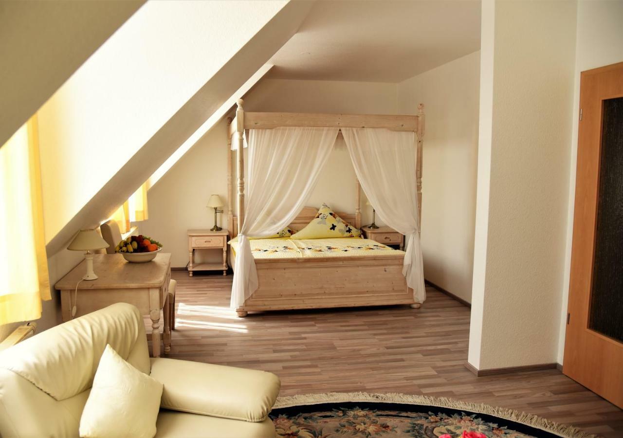 Hotel Restaurant Normandie Schildow Eksteriør billede