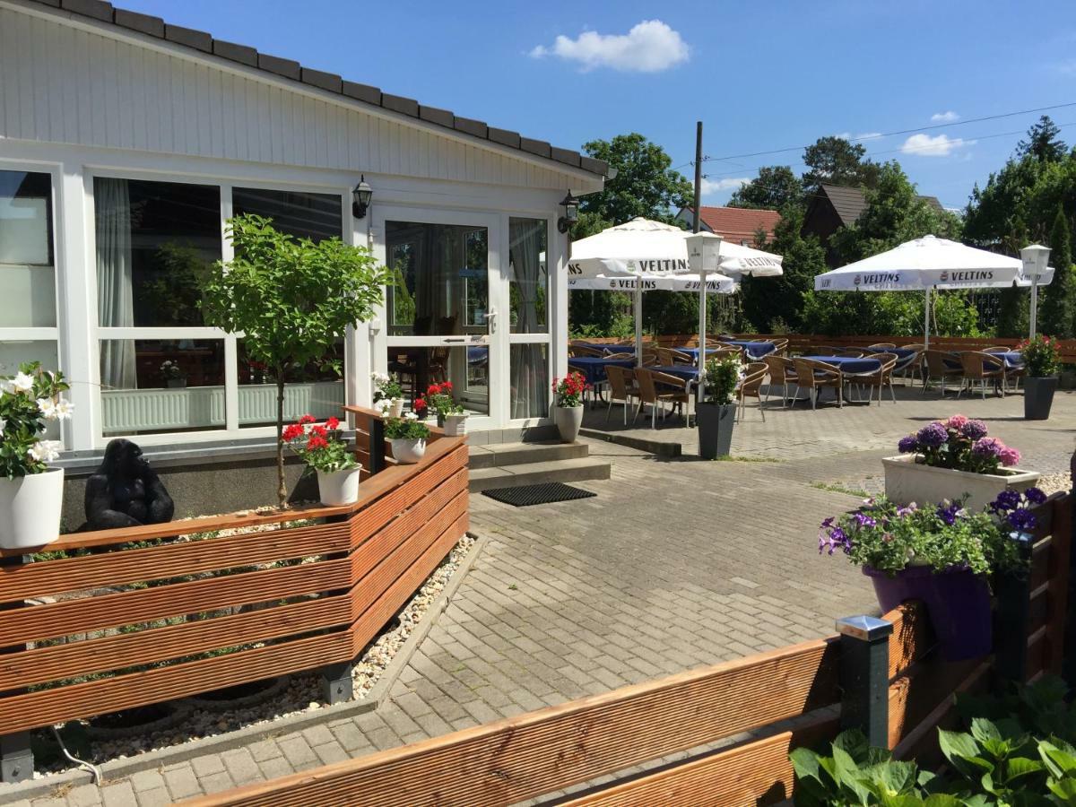 Hotel Restaurant Normandie Schildow Eksteriør billede
