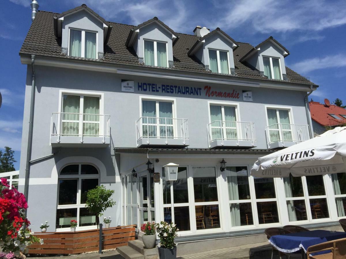Hotel Restaurant Normandie Schildow Eksteriør billede